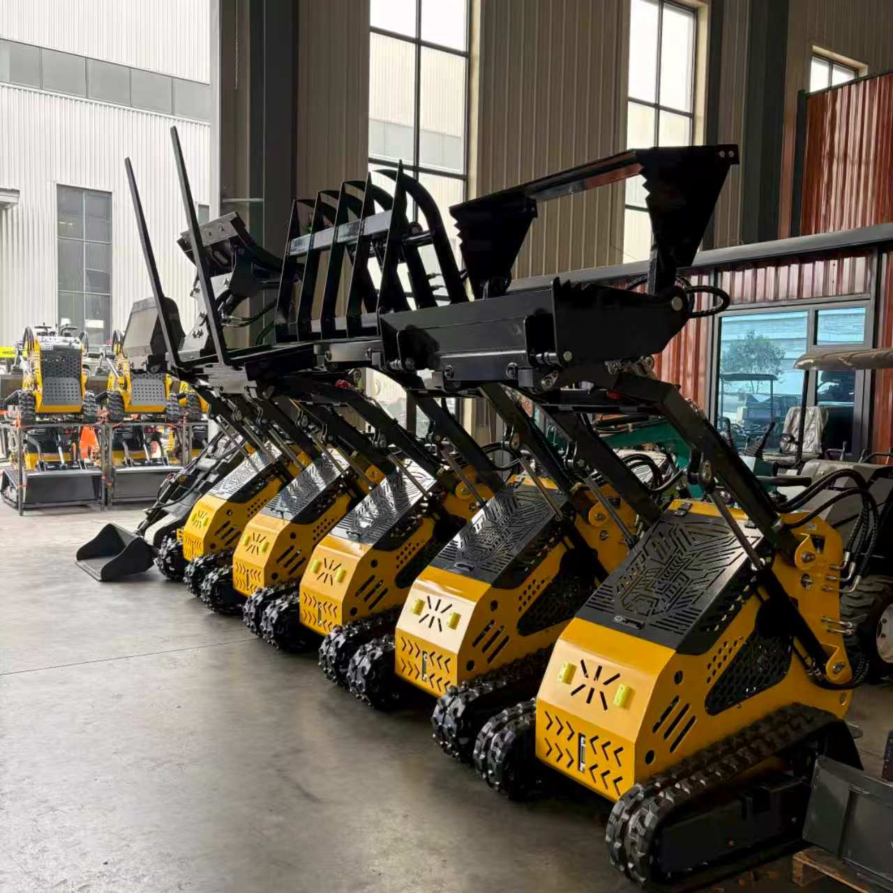 小型滑移装载机_辅具系列_52.jpg